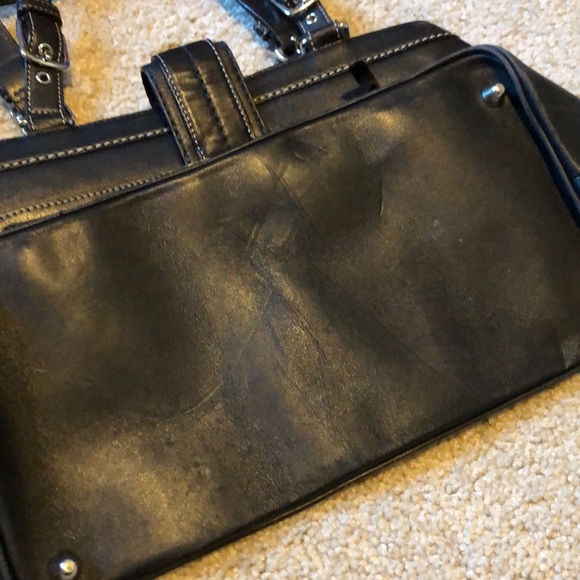 Coach classic black buckle handbag - Picture 7 of 8